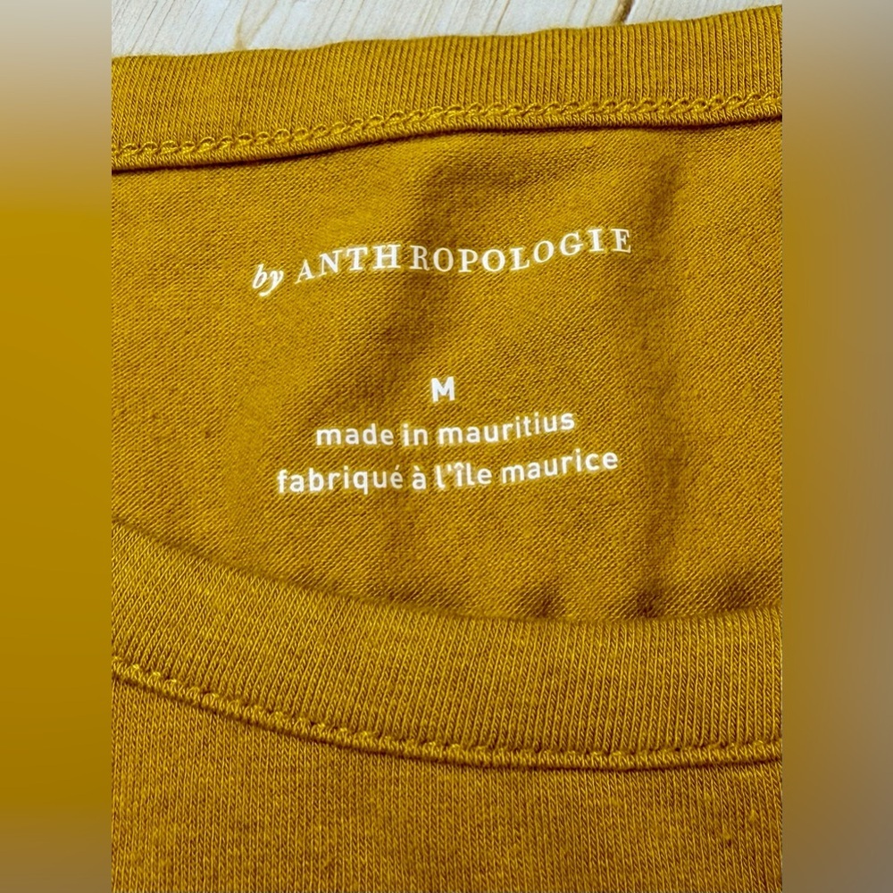 By Anthropologie Long Sleeve Tee Size Medium NWT - Picture 4 of 9
